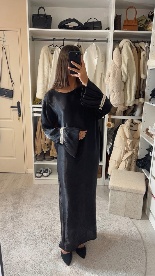 Robe Nayyara