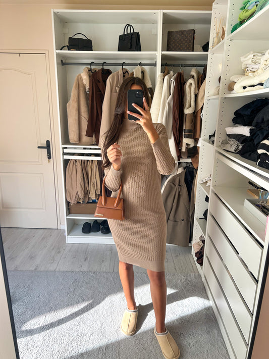 Robe Lidya