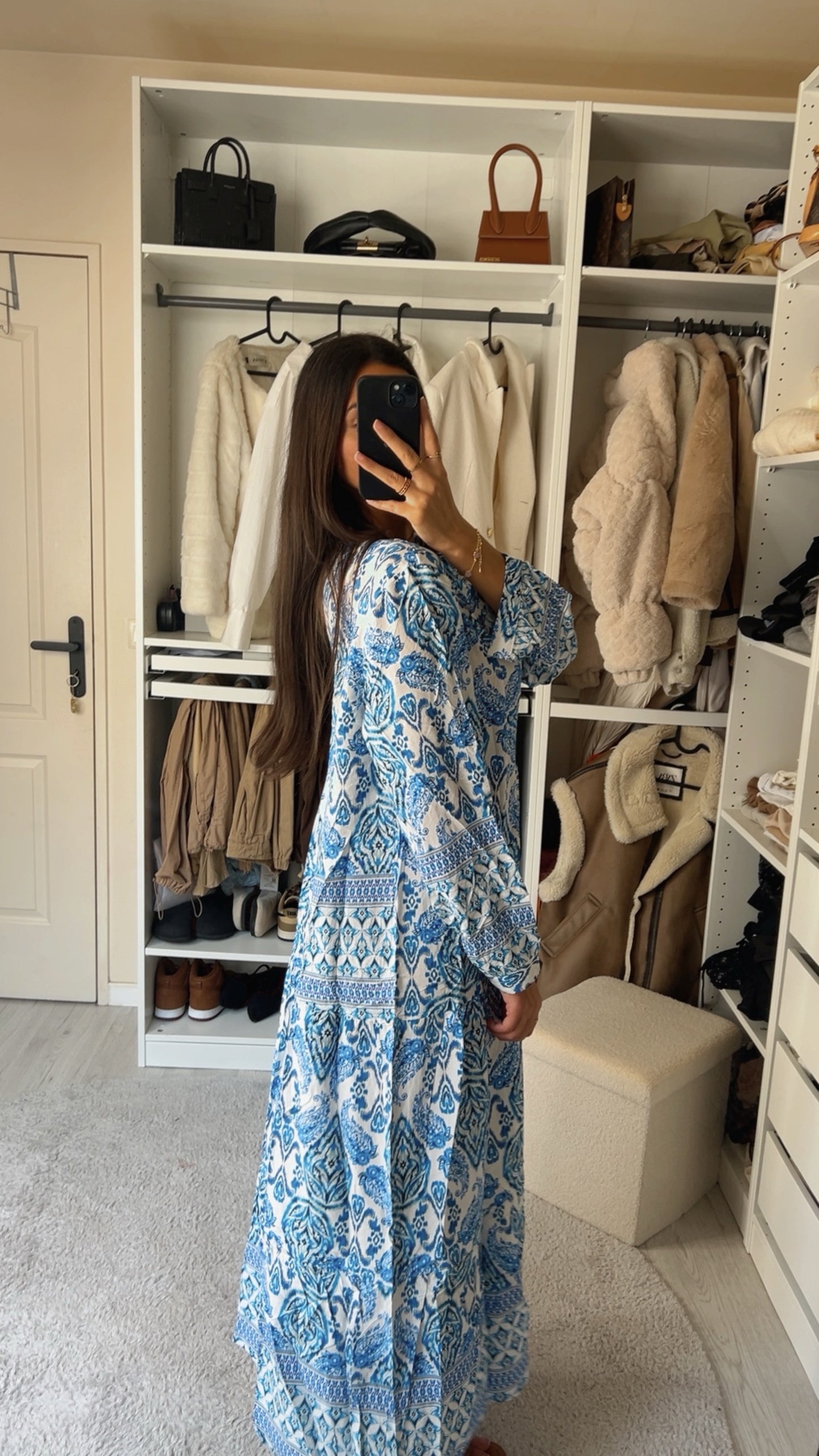 Robe Flora