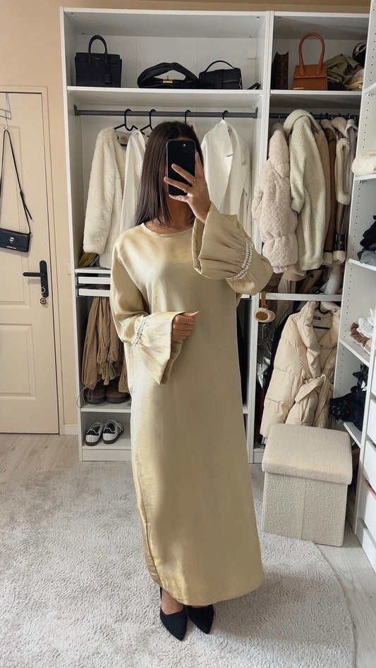 Robe Nayyara