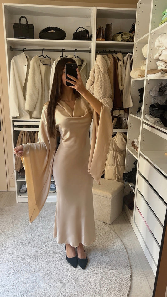 Robe Élegance Satinée