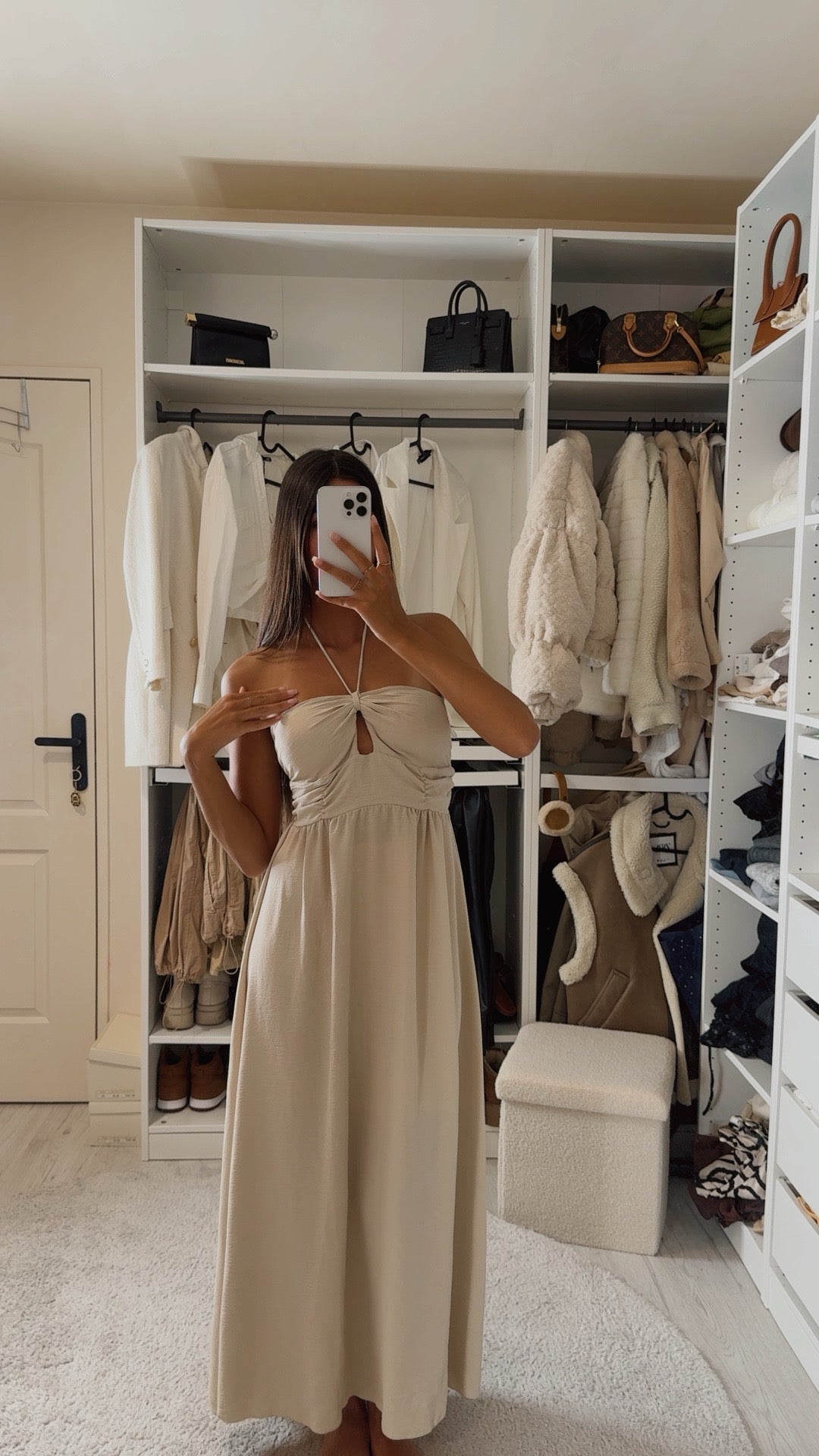 Robe Selina
