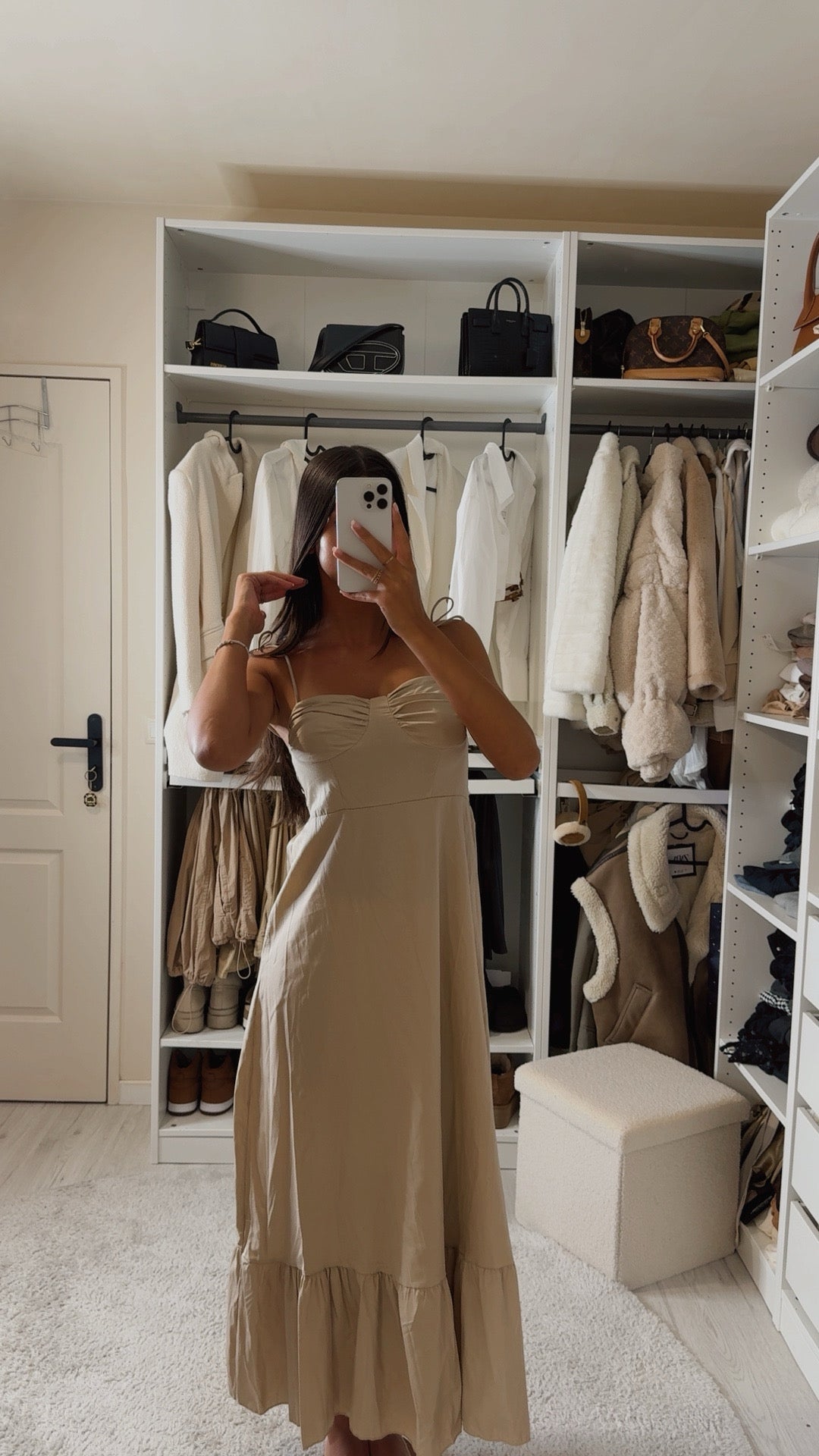Robe Lyna